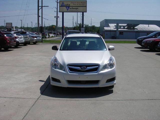 Photo of 2012 White Subaru Legacy