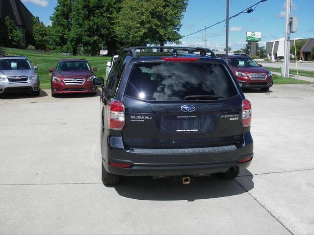 Photo of 2016 Dark Gray Metallic Subaru Forester