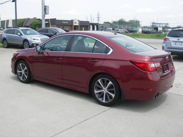 Photo of 2015 Venetian Red Pearl Subaru Legacy