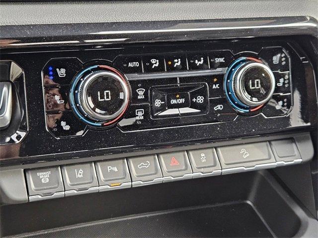 Photo of 2025 Summit White GMC Sierra 2500