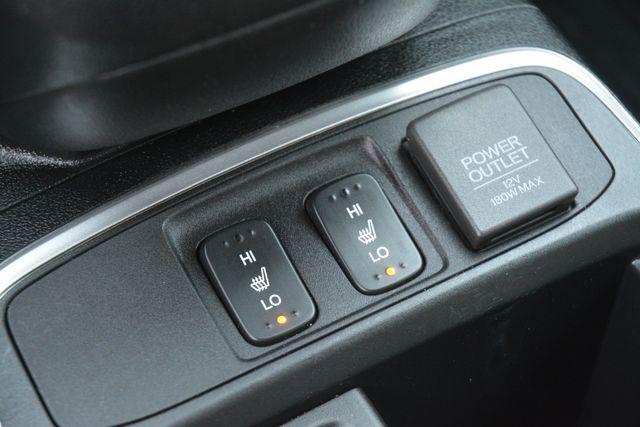 Photo of 2015 White Honda CR-V