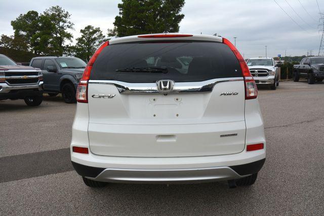Photo of 2015 White Honda CR-V