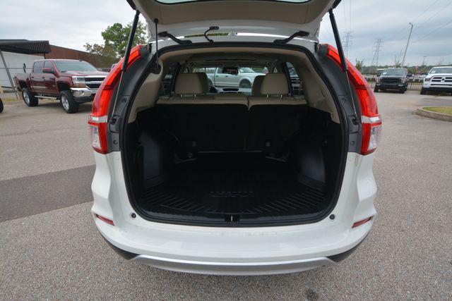 Photo of 2015 White Honda CR-V