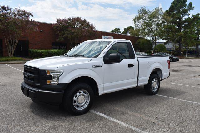 Photo of 2017 Oxford White Ford F-150