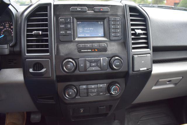 Photo of 2017 Oxford White Ford F-150