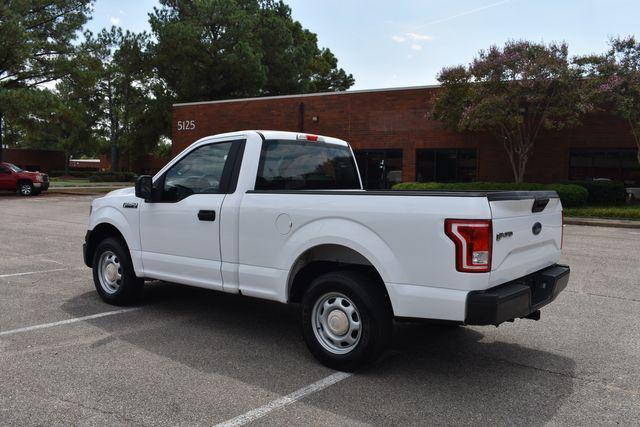 Photo of 2017 Oxford White Ford F-150