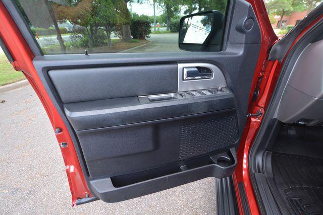 Photo of 2017 Ruby Red Metallic Tinted Clearcoat Ford Expedition EL