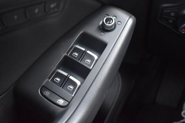 Photo of 2016 Gray Audi Q5