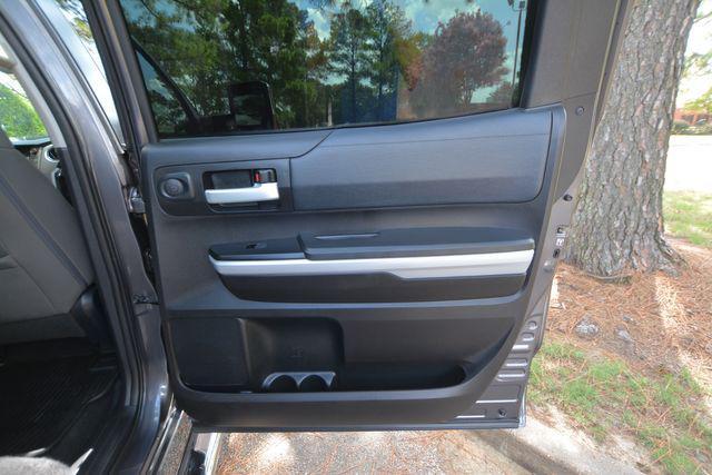 Photo of 2018 Gray Toyota Tundra
