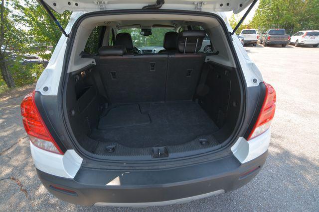 Photo of 2016 White Pearl Tricoat Chevrolet Trax