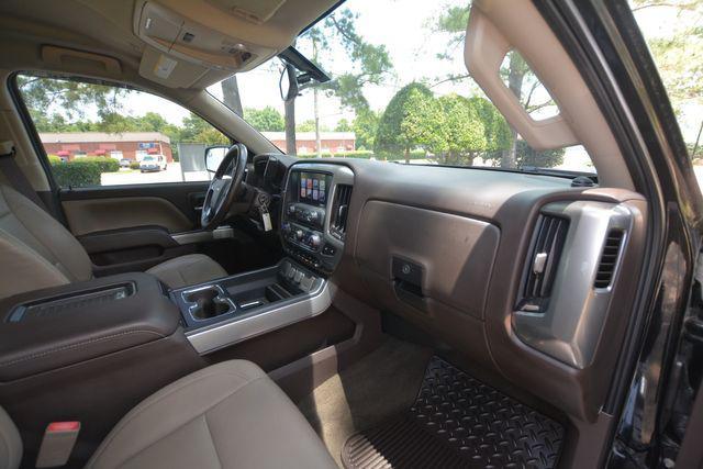 Photo of 2017 Black Chevrolet Silverado 1500