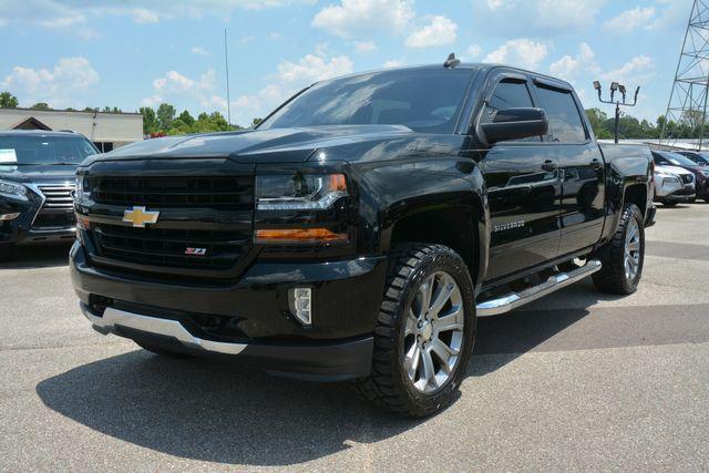 Photo of 2017 Black Chevrolet Silverado 1500