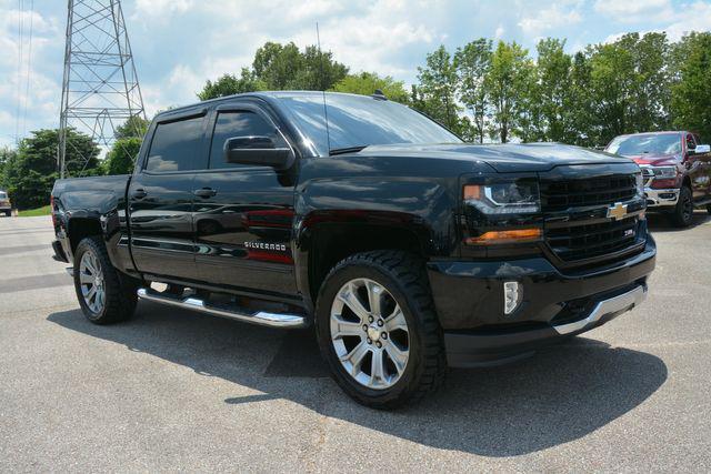 Photo of 2017 Black Chevrolet Silverado 1500
