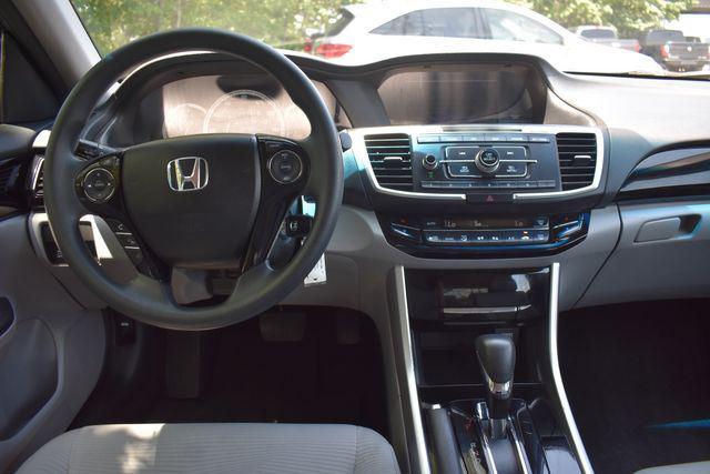 Photo of 2017 Lunar Silver Metallic Honda Accord