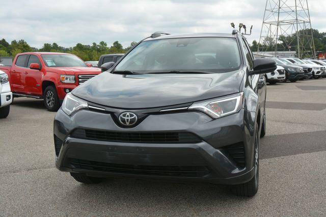 Photo of 2018 Magnetic Gray Metallic Toyota RAV4