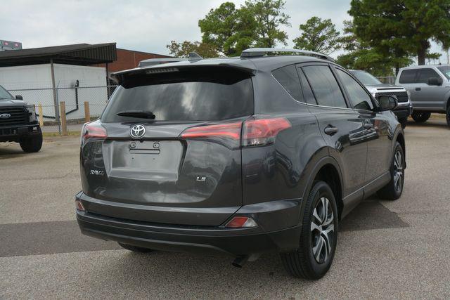 Photo of 2018 Magnetic Gray Metallic Toyota RAV4