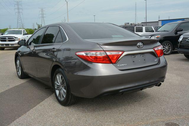 Photo of 2015 Gray Toyota Camry