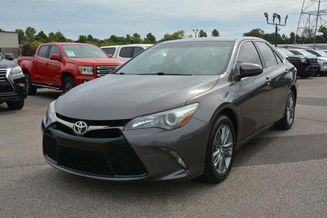 Photo of 2015 Gray Toyota Camry