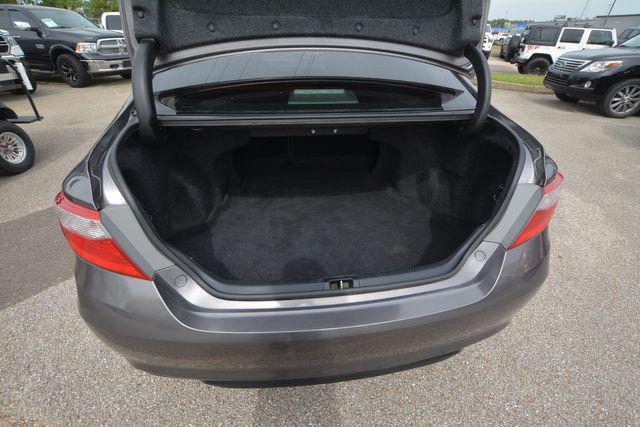 Photo of 2015 Gray Toyota Camry
