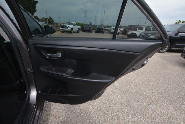 Photo of 2015 Gray Toyota Camry