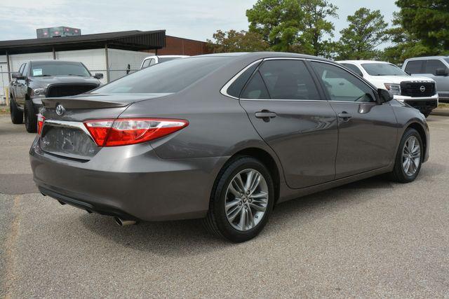 Photo of 2015 Gray Toyota Camry
