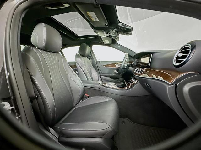 Photo of 2023 Graphite Gray Metallic Mercedes-Benz E-Class