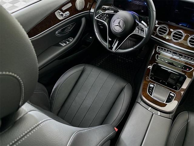 Photo of 2023 Graphite Gray Metallic Mercedes-Benz E-Class