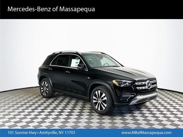 Photo of 2025 Black Mercedes-Benz GLE 450e