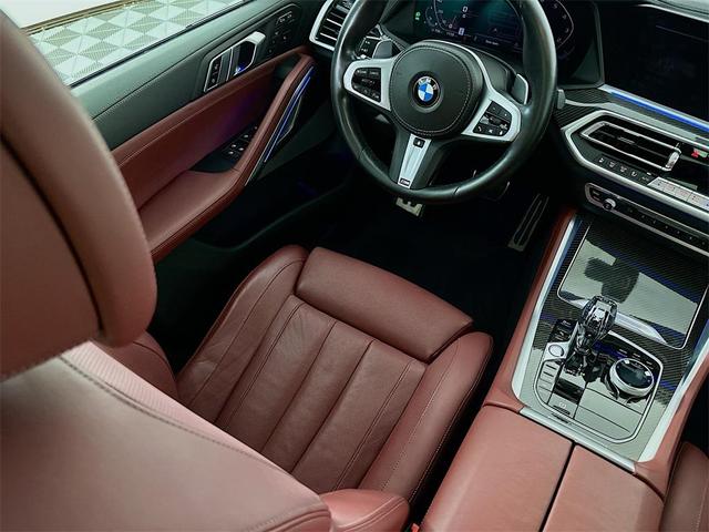 Photo of 2022 Black Sapphire Metallic BMW X6