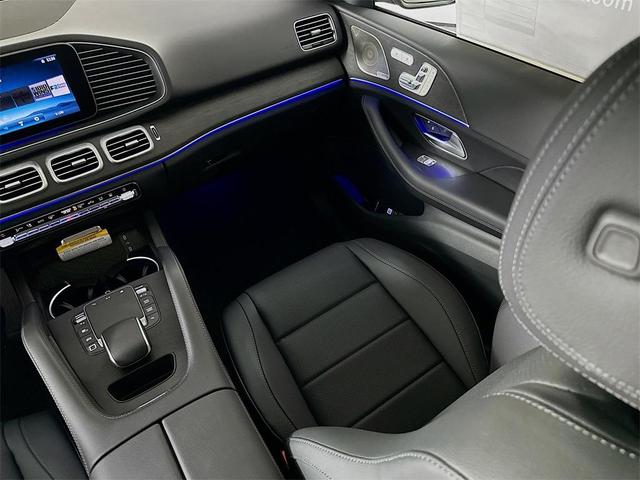 Photo of 2025 Gray Mercedes-Benz GLE 450e