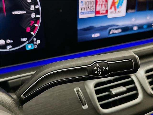 Photo of 2025 Gray Mercedes-Benz GLE 450e