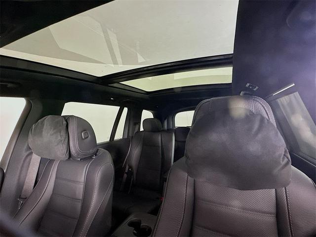 Photo of 2025 White Mercedes-Benz GLS 580