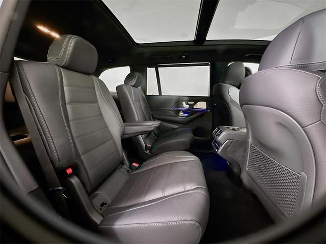 Photo of 2025 White Mercedes-Benz GLS 580