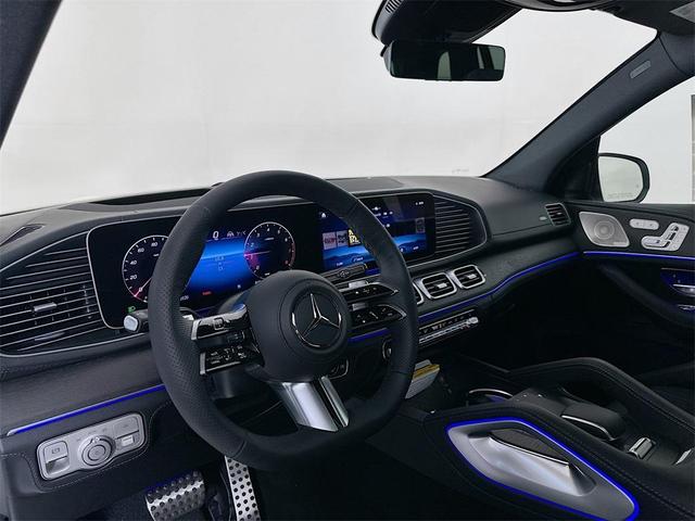 Photo of 2025 White Mercedes-Benz GLS 580