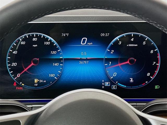 Photo of 2022 Polar White Mercedes-Benz GLE 350