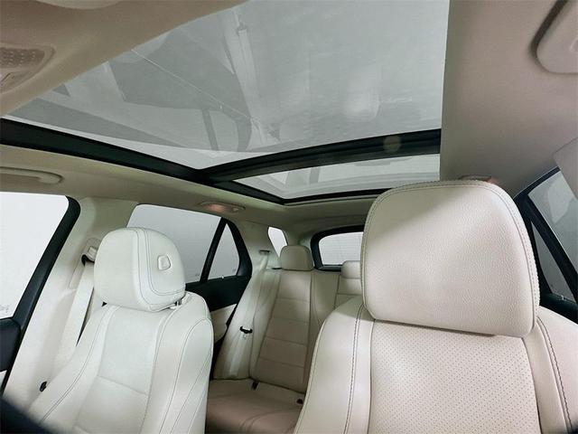 Photo of 2022 Polar White Mercedes-Benz GLE 350