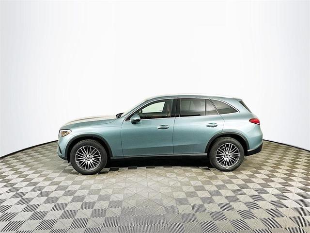 Photo of 2026 Silver Mercedes-Benz GLC 300