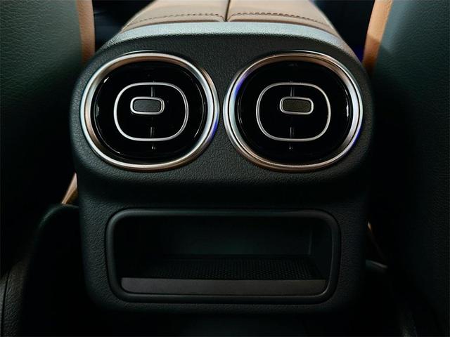 Photo of 2026 Silver Mercedes-Benz GLC 300