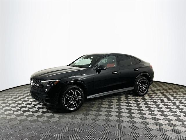 Photo of 2026 Black Mercedes-Benz GLC 300