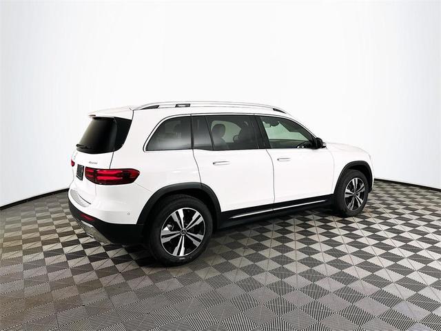 Photo of 2025 White Mercedes-Benz GLB 250