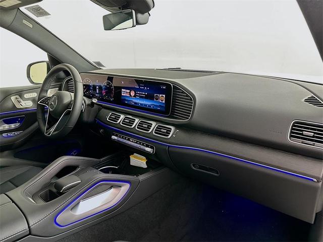 Photo of 2025 White Mercedes-Benz GLE 450