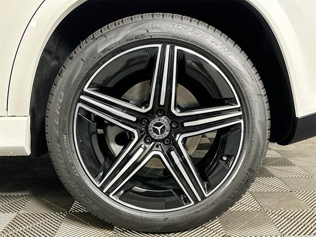 Photo of 2025 White Mercedes-Benz GLE 450