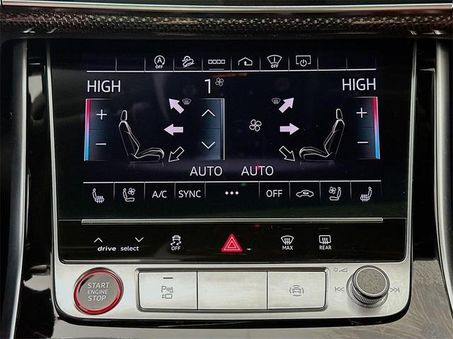Photo of 2021 Daytona Gray Pearl Effect Audi SQ7