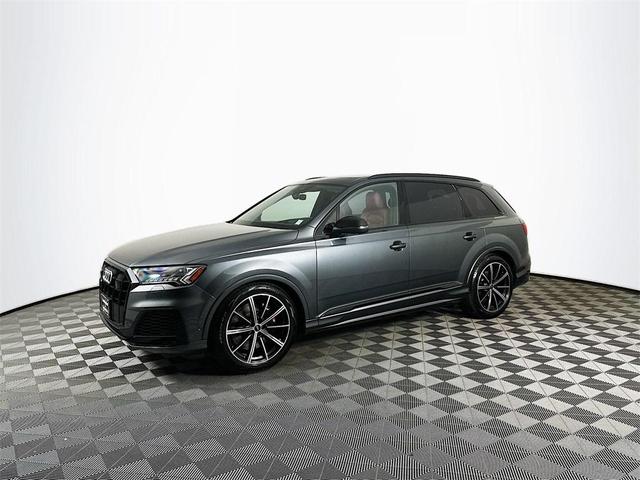 Photo of 2021 Daytona Gray Pearl Effect Audi SQ7