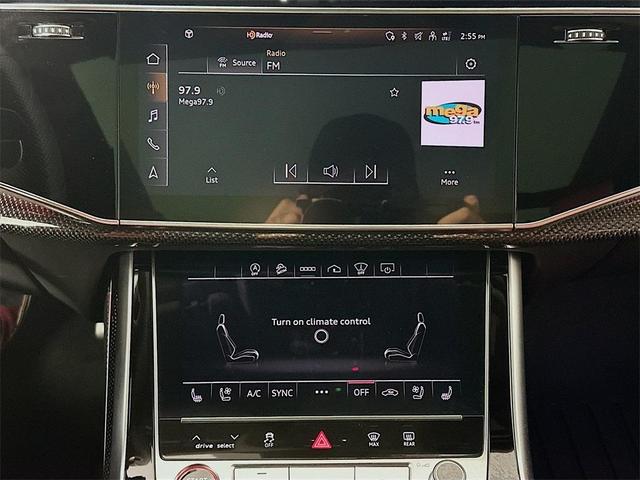 Photo of 2021 Daytona Gray Pearl Effect Audi SQ7
