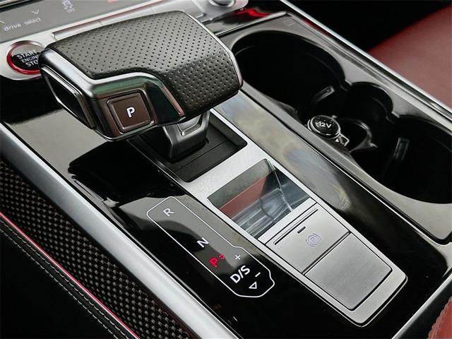 Photo of 2021 Daytona Gray Pearl Effect Audi SQ7