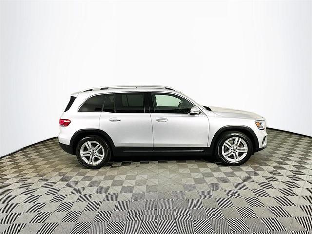 Photo of 2020 Iridium Silver Metallic Mercedes-Benz GLB 250