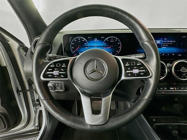 Photo of 2020 Iridium Silver Metallic Mercedes-Benz GLB 250