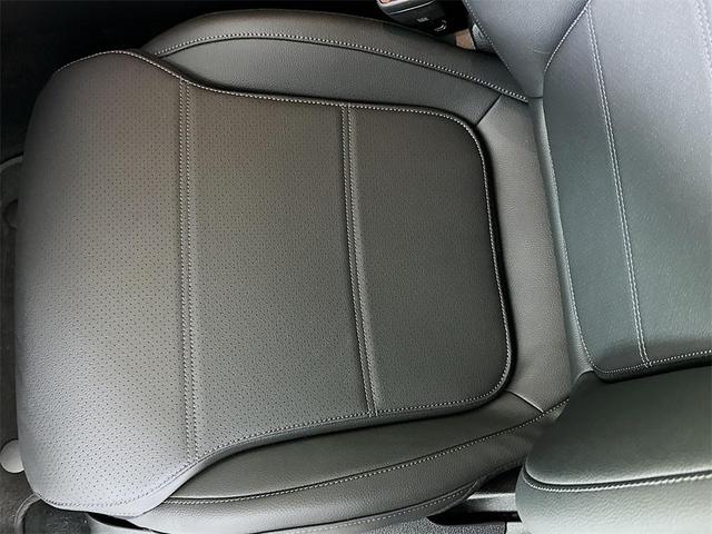 Photo of 2025 White Mercedes-Benz C-Class