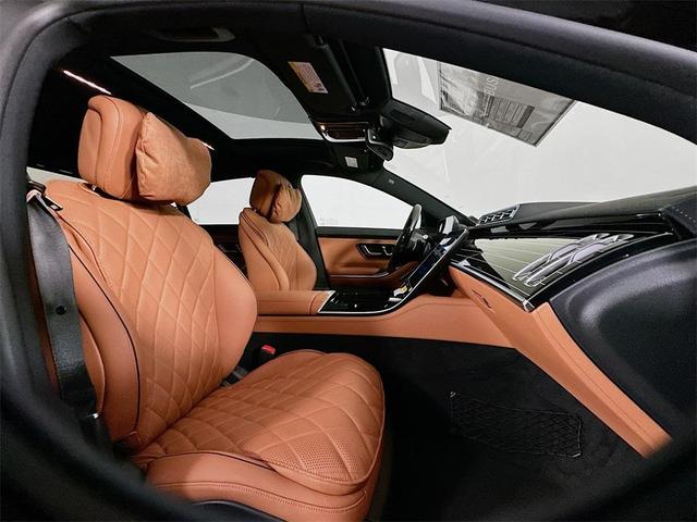 Photo of 2026 Black Mercedes-Benz S-Class